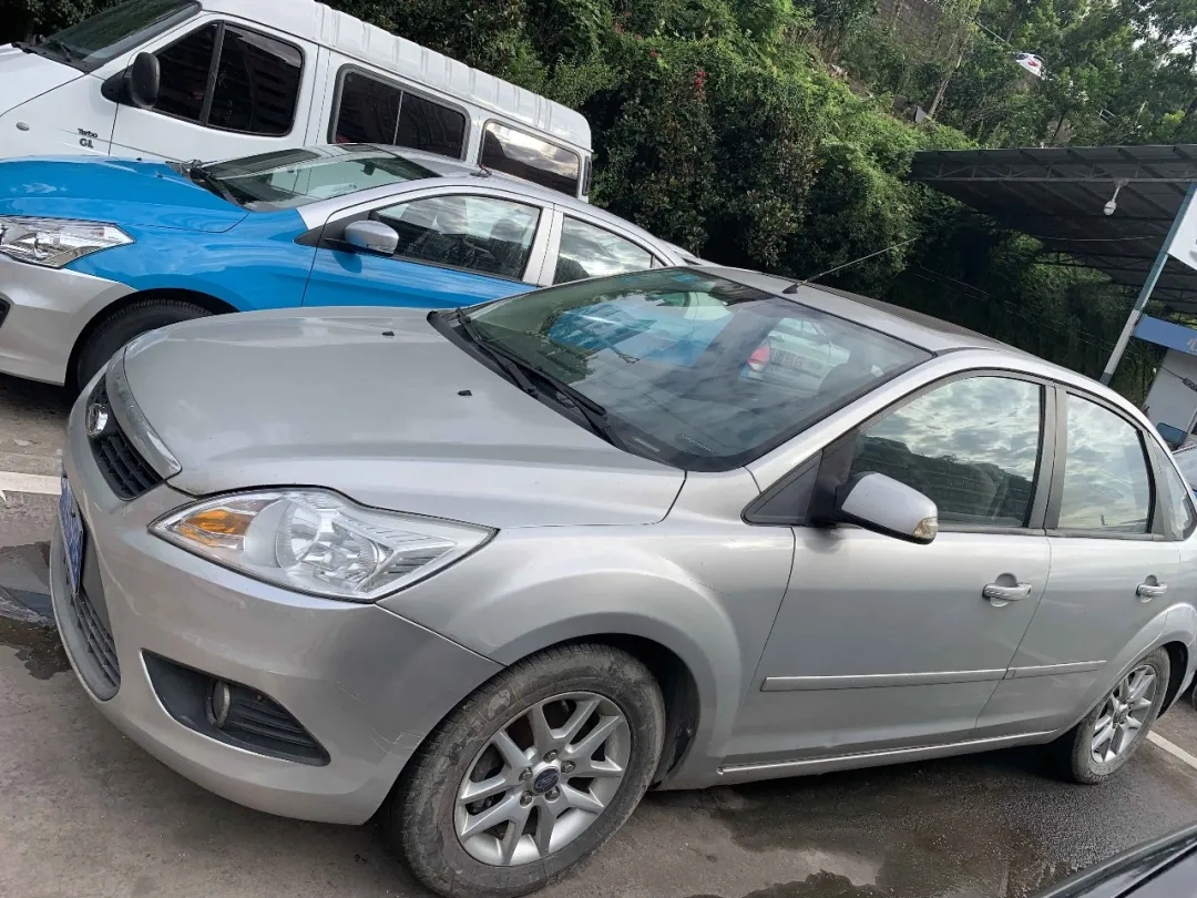 公開拍賣?？怂?、上海別克牌機(jī)動(dòng)車